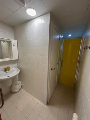 Albergue Internacional De ยาเนส ภายนอก รูปภาพ